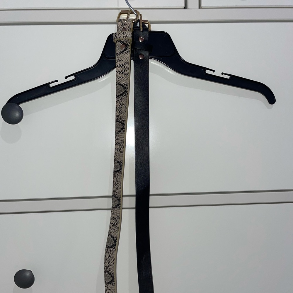 2 BELTS: BLACK AND SNAKESKIN ONES